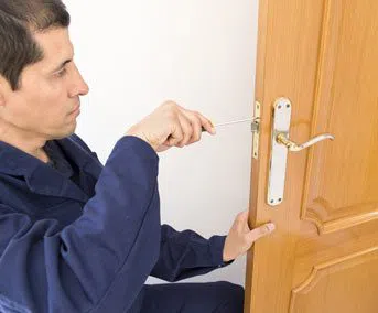 Golden Locksmith Services Darien, IL 630-823-0587 Golden Locksmith Services Darien, IL 630-823-0587 - 1-Locksmith-Service