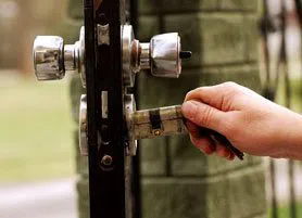 Golden Locksmith Services Darien, IL 630-823-0587 - 13-Re-Key-Locks