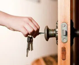 Golden Locksmith Services Darien, IL 630-823-0587 - 4-Locksmith-Service